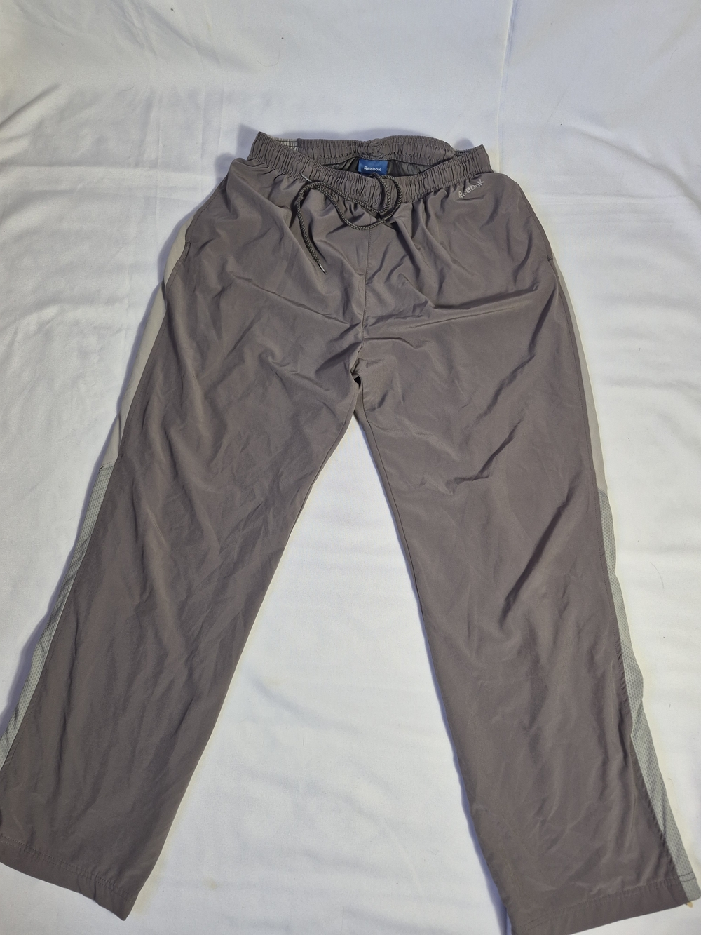 Reebok Mens Gray Performance Sweatpants  Trackpants Large Hydro Move zippers